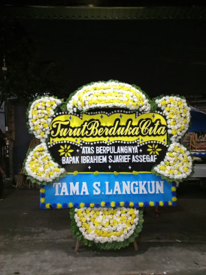 Papan Bunga Duka di Kayan Hilir